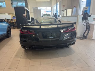 2026 Chevrolet CORVETTE STINGRAY COUPE 2LT (2LT) STINGRAY in Terrebonne, Quebec - 5 - w320h240px