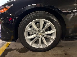 2024 Chevrolet Malibu 1LT in Montreal, Quebec - 4 - w320h240px