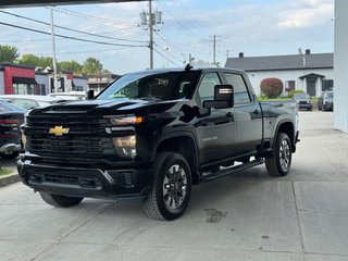Chevrolet Silverado 2500HD Custom Crew Diesel 2024 à Terrebonne, Québec - 3 - w320h240px