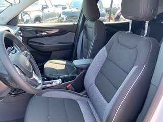 2024 Chevrolet Trailblazer LT in Terrebonne, Quebec - 6 - w320h240px