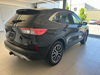 Ford Escape TITANIUM PLUG IN HYBRIDE 2021 à Boucherville, Québec - 4 - w320h240px