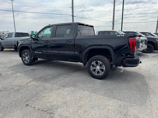 GMC K1500 SIERRA CREW CAB PRO STD/BOX (1SA) PRO 2026 à Terrebonne, Québec - 2 - w320h240px
