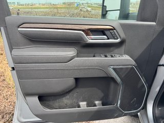 GMC Sierra 2500 HD SLE 2026 à Terrebonne, Québec - 6 - w320h240px