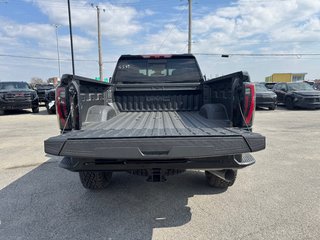 GMC K2500 HD SIERRA CREW CAB AT4X STD/BOX DURAMAX (4SG) AT4X 2026 à Terrebonne, Québec - 6 - w320h240px