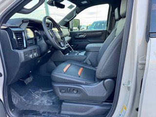 GMC Sierra 2500 HD AT4 2026 à Terrebonne, Québec - 6 - w320h240px
