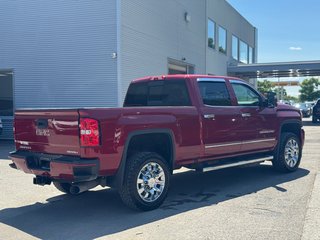 GMC Sierra 2500HD Denali Bose Toit Ouvrant Diesel Crew 2018 à Terrebonne, Québec - 6 - w320h240px