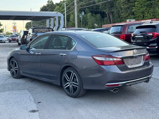 2017 Honda Accord Sport Toit Ouvrant Bas Kilométrage in Terrebonne, Quebec - 4 - w320h240px