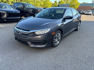 2017 Honda Civic Sedan in Montreal, Quebec - 3 - w320h240px