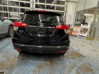 2021 Honda HR-V LX in Boucherville, Quebec - 6 - w320h240px