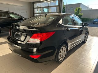 Hyundai Accent GL 2012 à Boucherville, Québec - 5 - w320h240px