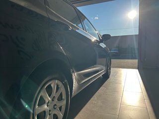 Hyundai Accent GL 2012 à Boucherville, Québec - 6 - w320h240px
