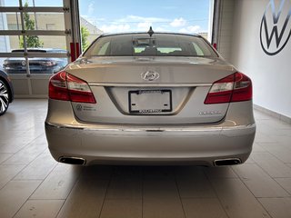 Hyundai Genesis sedan 3.8 2012 à Boucherville, Québec - 5 - w320h240px