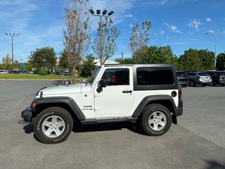 2018 Jeep Wrangler JK Sport, A/C, AUT, BAS KM, V6 2 TOITS in Boucherville, Quebec - 4 - w320h240px