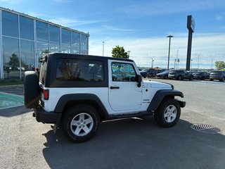 2018 Jeep Wrangler JK Sport, A/C, AUT, BAS KM, V6 2 TOITS in Boucherville, Quebec - 6 - w320h240px