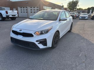Kia Forte  2019 à Montréal, Québec - 3 - w320h240px