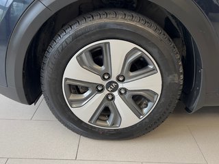 Kia NIRO EX 2019 à Boucherville, Québec - 5 - w320h240px