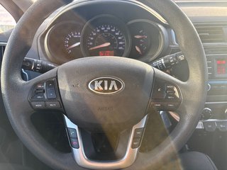 Kia Rio LX AUTOMATIQUE JAMAIS ACCIDENTÉ-A/C 2017 à Boucherville, Québec - 5 - w320h240px