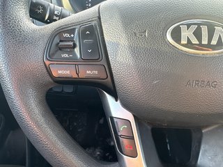 Kia Rio LX AUTOMATIQUE JAMAIS ACCIDENTÉ-A/C 2017 à Boucherville, Québec - 6 - w320h240px