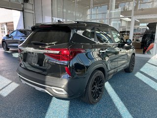 Kia Seltos SX Turbo 2023 à Boucherville, Québec - 3 - w320h240px