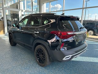Kia Seltos SX Turbo 2023 à Boucherville, Québec - 5 - w320h240px