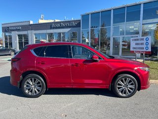 Mazda CX-5 Signature, CUIR, TOIT, NAV, BOSE, BAS KM 2023 à Boucherville, Québec - 5 - w320h240px