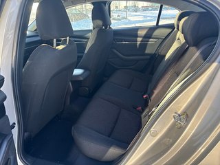 2022 Mazda Mazda3 GS AT 1 PROPRIO JAMAIS ACCIDENTÉ,BAS KM in Boucherville, Quebec - 3 - w320h240px