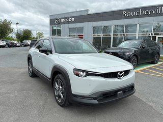2022 Mazda MX-30 EV GT, BAS KM, GARANTIE 8 PNEUS INCLUS in Boucherville, Quebec - 2 - w320h240px