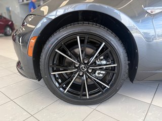 2025 Mazda MX-5 GT NEUF AUTOMATIQUE in Boucherville, Quebec - 5 - w320h240px