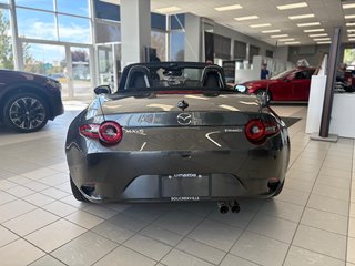 2025 Mazda MX-5 GT NEUF AUTOMATIQUE in Boucherville, Quebec - 4 - w320h240px