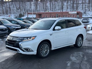 2022 Mitsubishi Outlander PHEV GT AWC Toit Ouvrant Cuir Mags