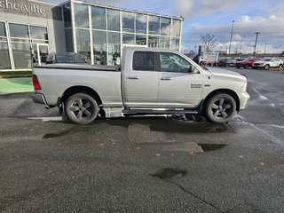 2015 Ram 1500 SLT, 5.7L, 4X4, BAS KM in Boucherville, Quebec - 6 - w320h240px