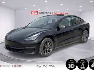 Tesla Model 3 Cuir Toit Vitré Bas Kilométrage 2023 à Terrebonne, Québec - 5 - w320h240px