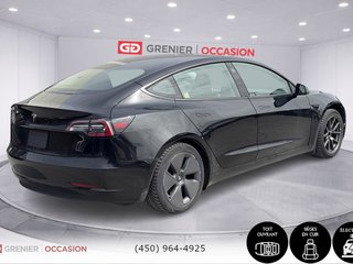 Tesla Model 3 Cuir Toit Vitré Bas Kilométrage 2023 à Terrebonne, Québec - 2 - w320h240px
