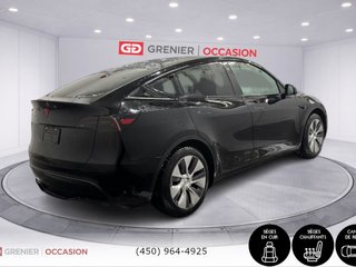 Tesla Model Y Toit Vitré Bas Kilométrage 2023