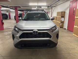 2020 Toyota RAV4 in Montreal, Quebec - 3 - w320h240px