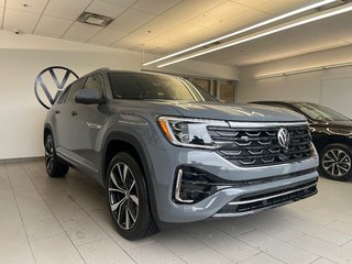 2026 Volkswagen Atlas Cross Sport Execline in Boucherville, Quebec - 5 - w320h240px