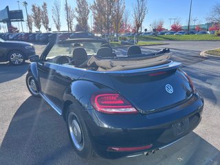 2018 Volkswagen Beetle Convertible COAST EDITION in Boucherville, Quebec - 5 - w320h240px