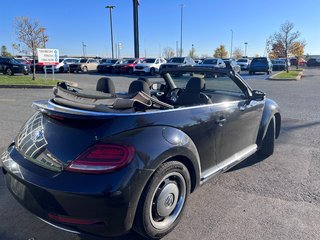 2018 Volkswagen Beetle Convertible COAST EDITION in Boucherville, Quebec - 4 - w320h240px