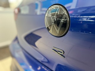 Volkswagen Golf R Black Edition 2025 à Boucherville, Québec - 6 - w320h240px