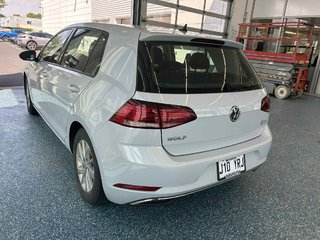 2019 Volkswagen Golf COMFORTLINE in Boucherville, Quebec - 5 - w320h240px