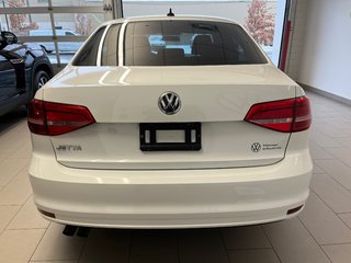 Volkswagen Jetta Sedan TRENDLINE 2015 à Boucherville, Québec - 3 - w320h240px