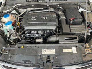 Volkswagen Jetta Sedan TRENDLINE 2015 à Boucherville, Québec - 4 - w320h240px