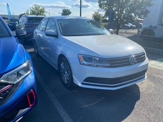 2015 Volkswagen Jetta Sedan TRENDLINE in Boucherville, Quebec - 3 - w320h240px