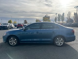 2016 Volkswagen Jetta Sedan TRENDLINE/ A/C / TOIT/ SIEGE CHAUFFANT in Boucherville, Quebec - 6 - w320h240px