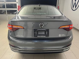 Volkswagen Jetta Highline 2022 à Boucherville, Québec - 3 - w320h240px