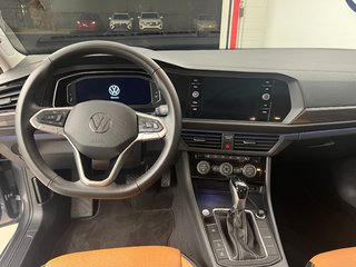 2022 Volkswagen Jetta Highline in Boucherville, Quebec - 6 - w320h240px