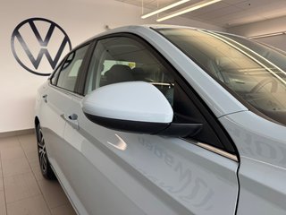 2025 Volkswagen Jetta Comfortline in Boucherville, Quebec - 4 - w320h240px