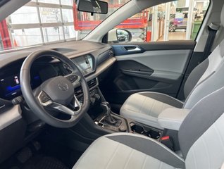 2022 Volkswagen Taos COMFORTLINE in Boucherville, Quebec - 5 - w320h240px