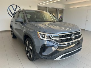2023 Volkswagen Taos HIGHLINE in Boucherville, Quebec - 3 - w320h240px