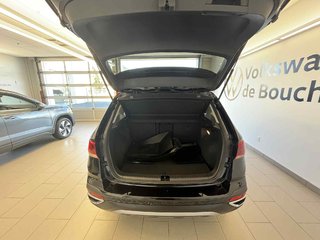 2023 Volkswagen Taos Highline in Boucherville, Quebec - 4 - w320h240px